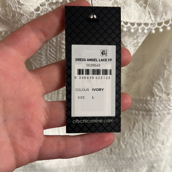 NWT City Chic Ivory Angel Lace midi Dress - Picture 9 of 9